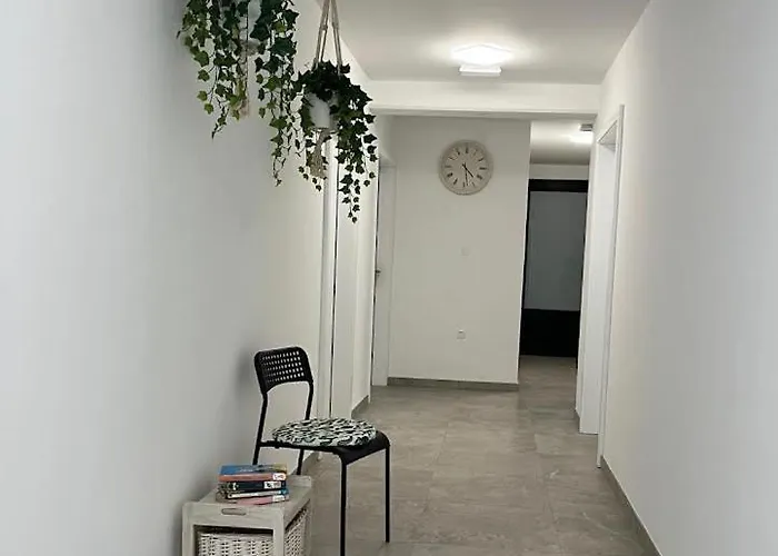 Nastanitev v družini Odisej House Tolmin