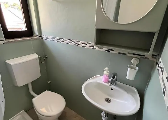 Nastanitev v družini Odisej House